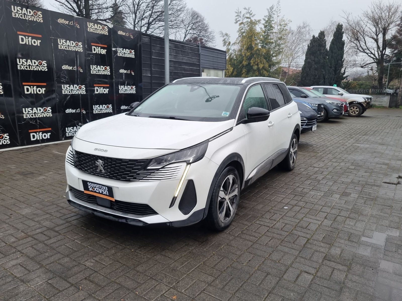 Peugeot 5008 ALLURE 1.5 AUT 2021 - Imagen 4 de 20