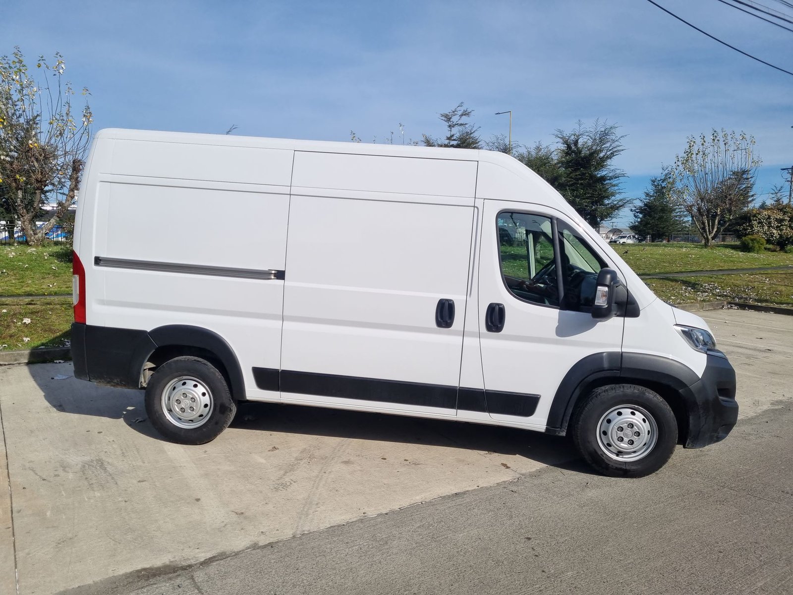 Citroen JUMPER L2H2 BLUEHDI 165 2.2 2025 - Imagen 6 de 20