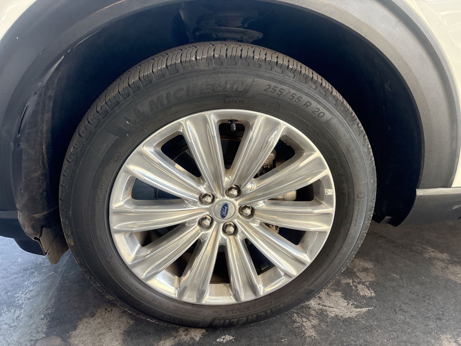 Ford EXPLORER 4X4 2.3 AUT 2022 - Imagen 16 de 20