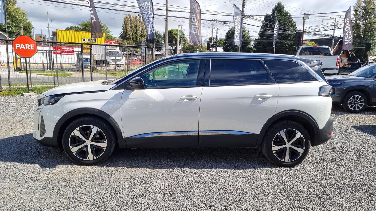 Peugeot 5008 BLUEHDI 130 1.5 AUT 2022 - Imagen 5 de 20