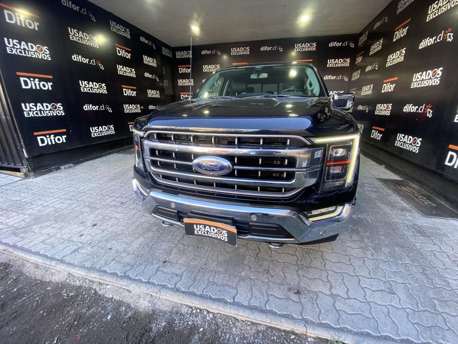 Ford F-150 F150 LARIAT LUXURY 4X4 5.0L AUT 2023 - Imagen 4 de 20
