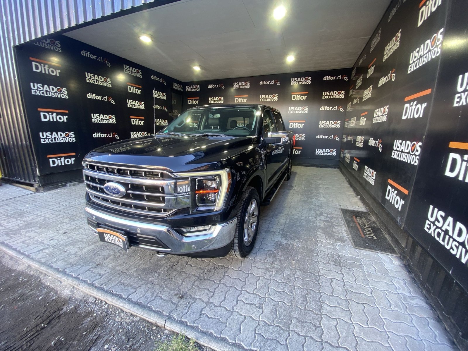 Ford F-150 F150 LARIAT LUXURY 4X4 5.0L AUT 2023 - Imagen 5 de 20