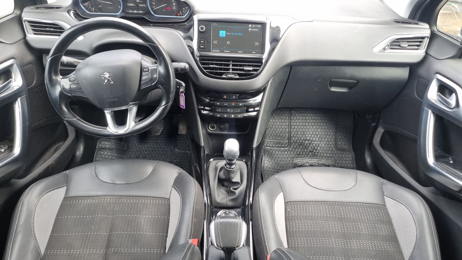 Peugeot 2008 2019 - Imagen 14 de 20