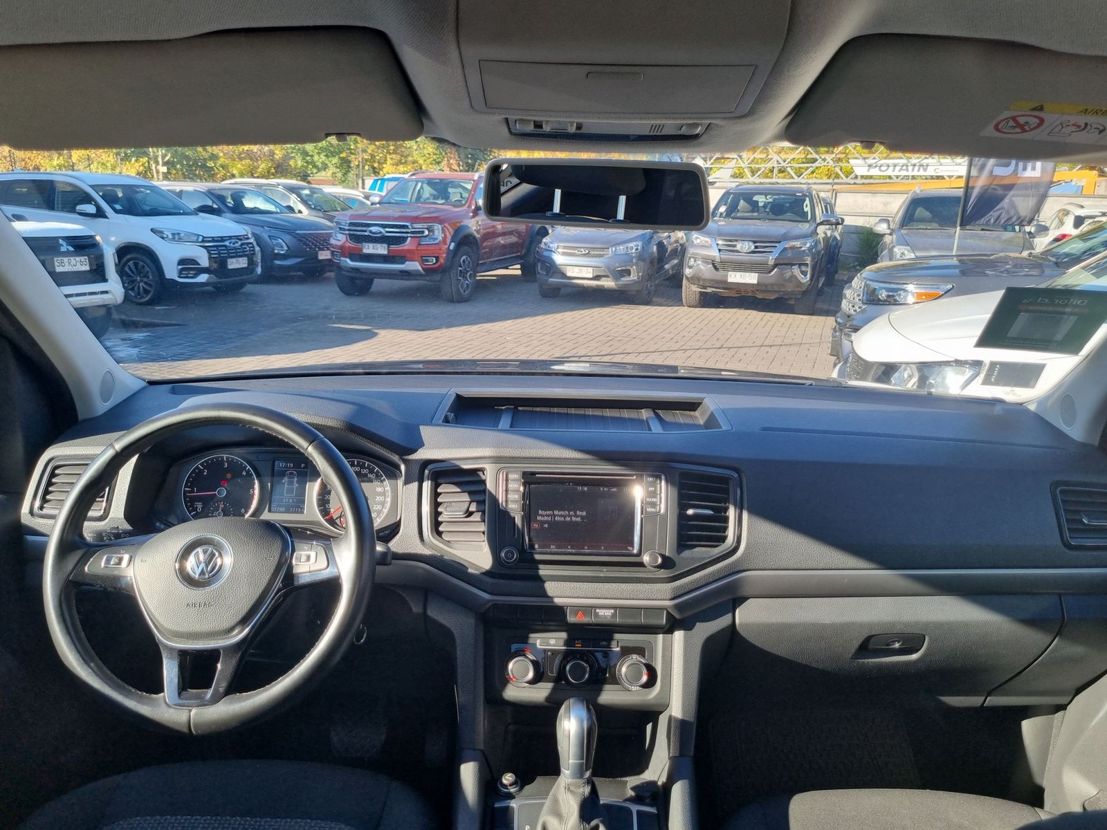 Volkswagen AMAROK 4X4 2.0 AUT 2019 - Imagen 10 de 20