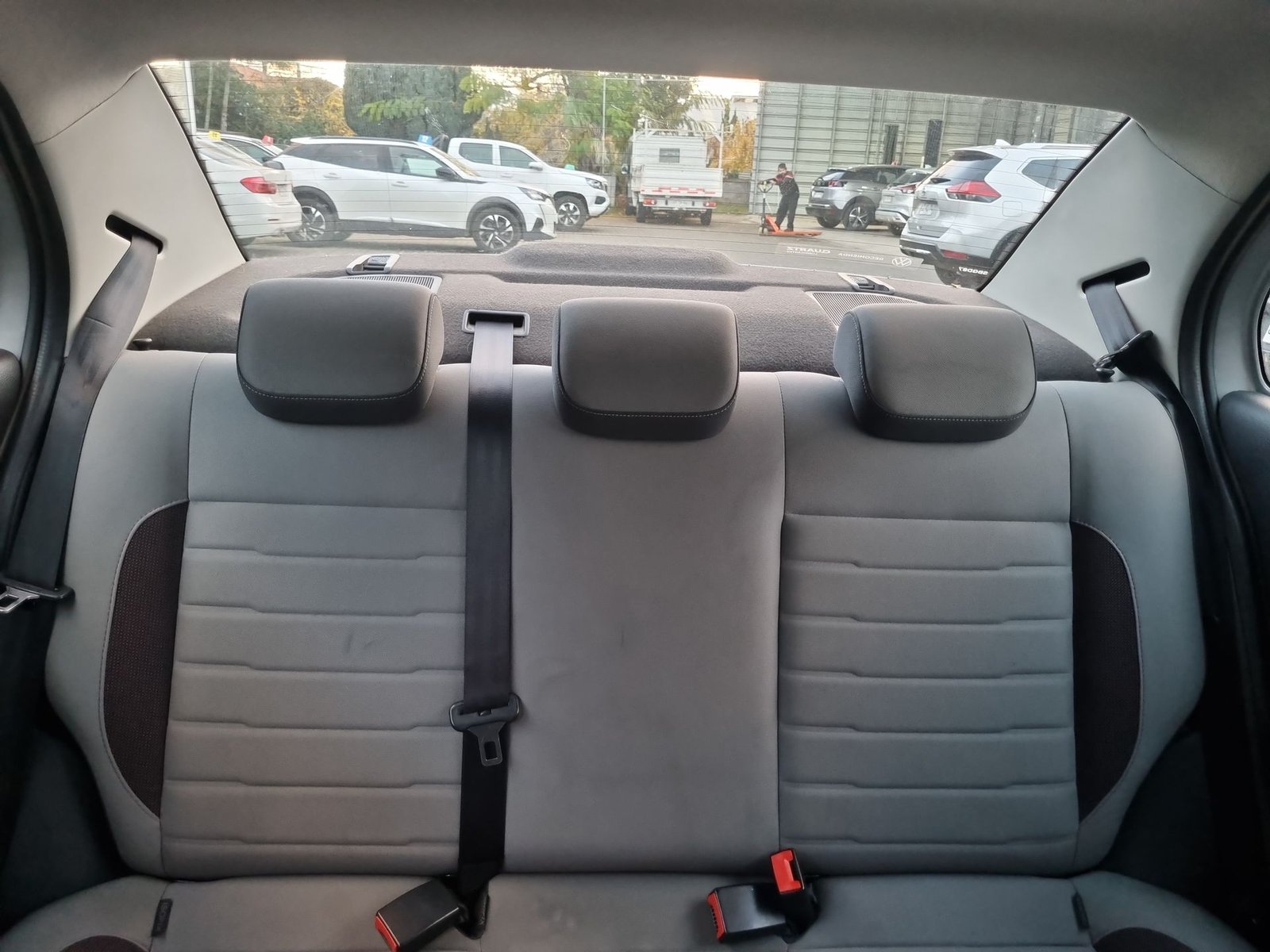 Volkswagen VOYAGE 1.6 2022 - Imagen 13 de 20