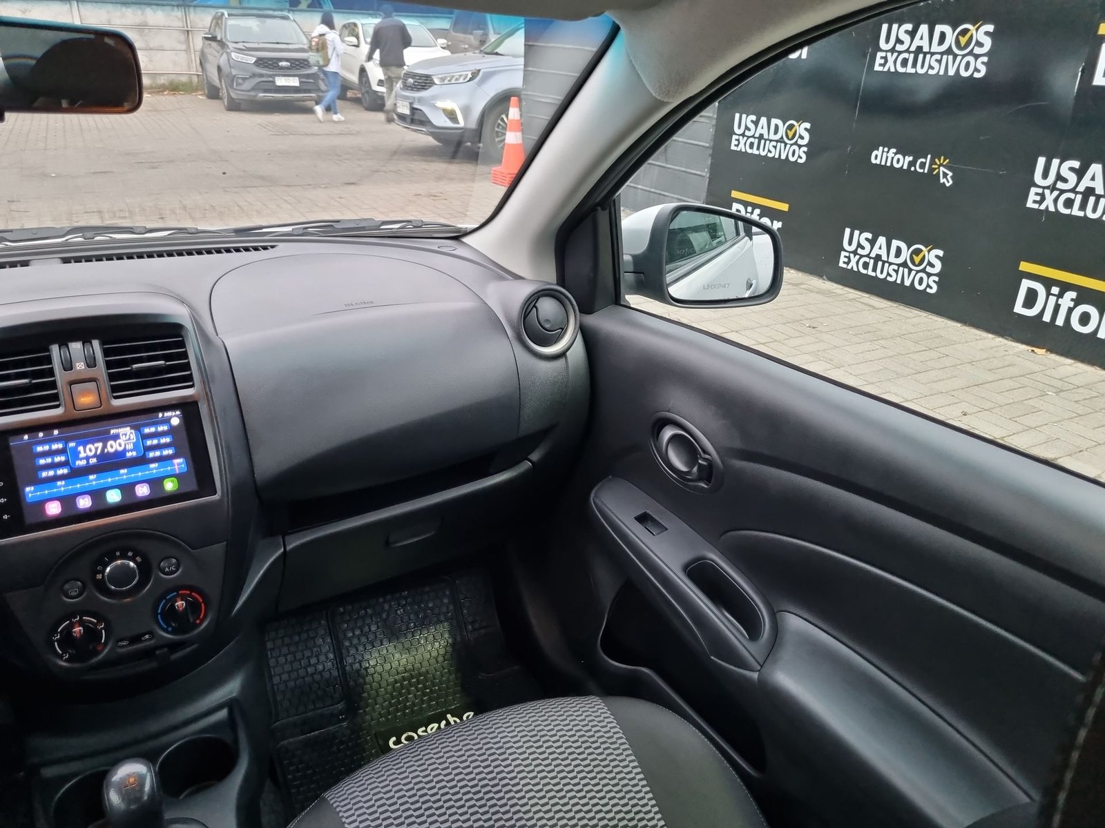 Nissan VERSA 2019 - Imagen 11 de 20