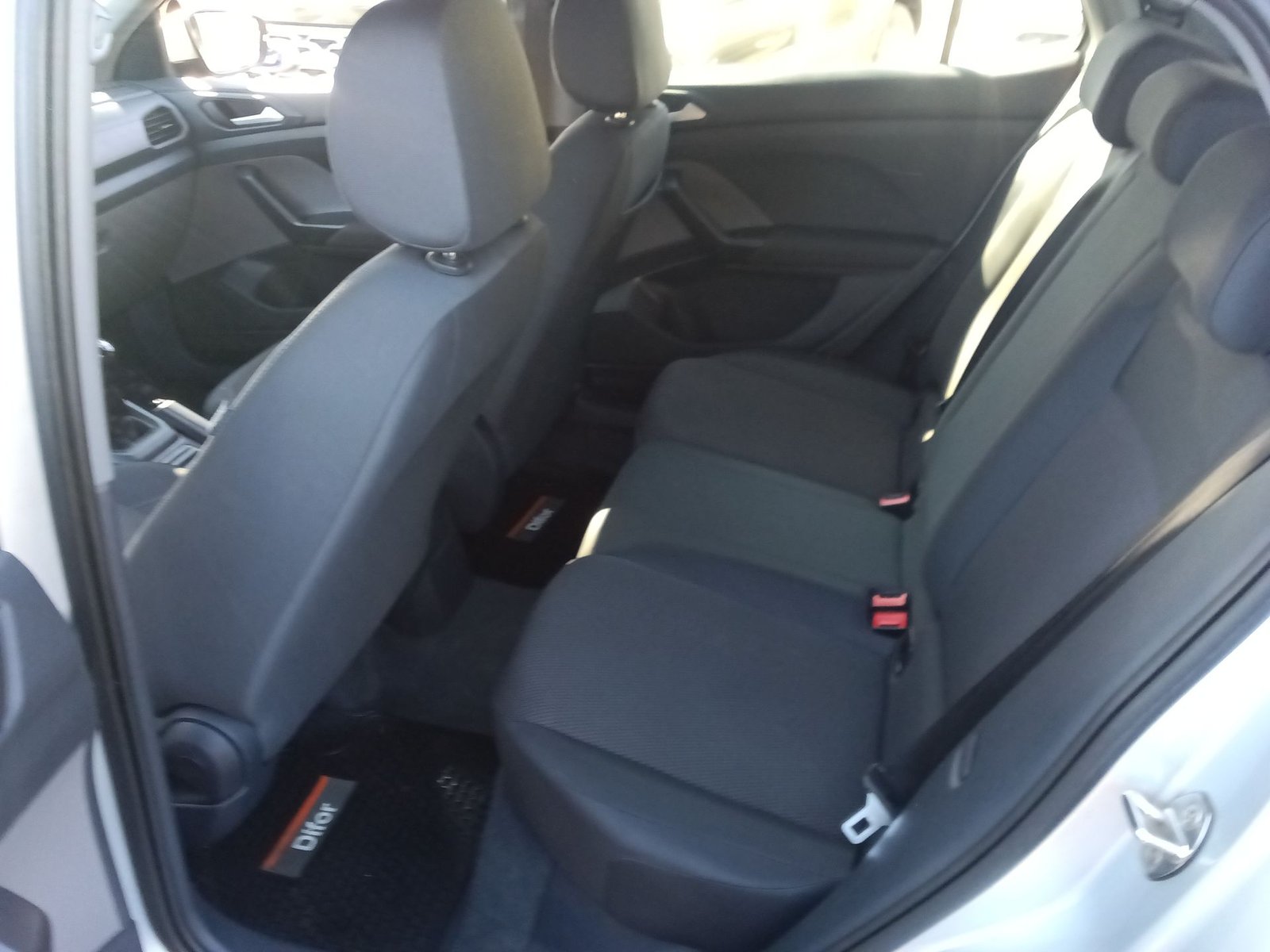 Volkswagen T-CROSS T CROSS TSI 1.0 2022 - Imagen 14 de 20