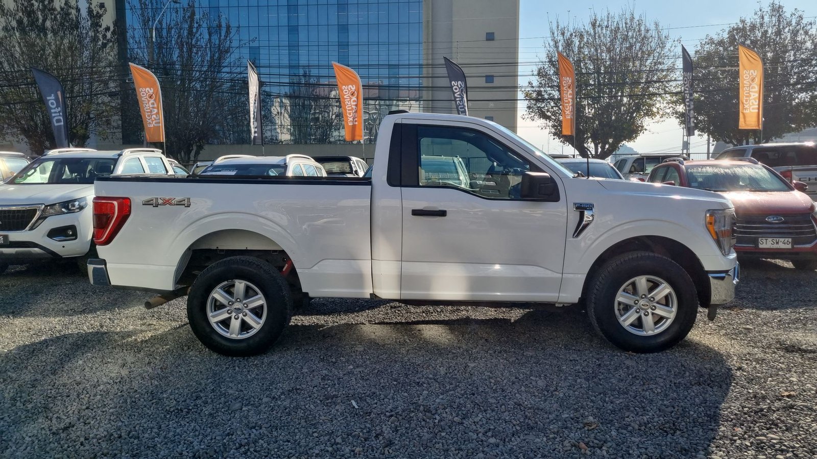Ford F-150 2023 - Imagen 9 de 20
