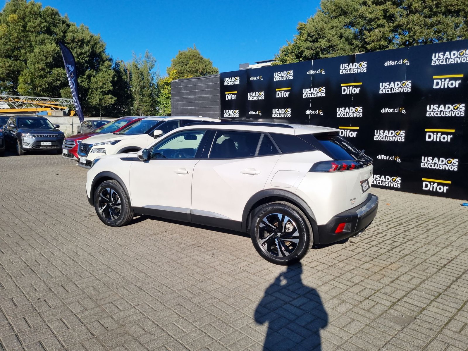 Peugeot 2008 ALLURE 1.2 2021 - Imagen 6 de 20