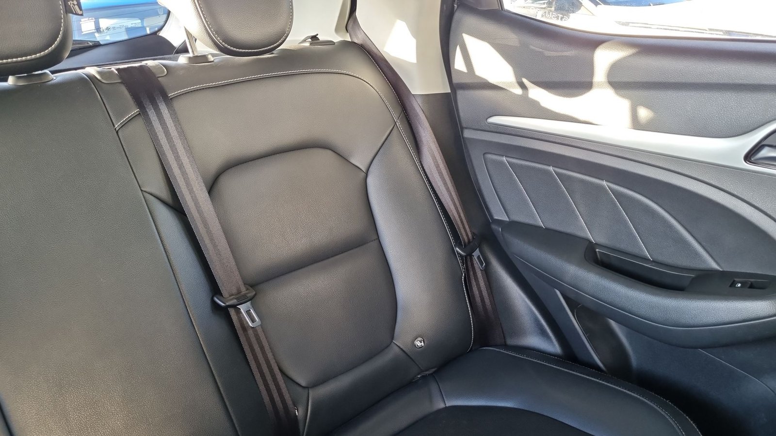 Mg ZS 1.5L AUT 2023 - Imagen 15 de 20