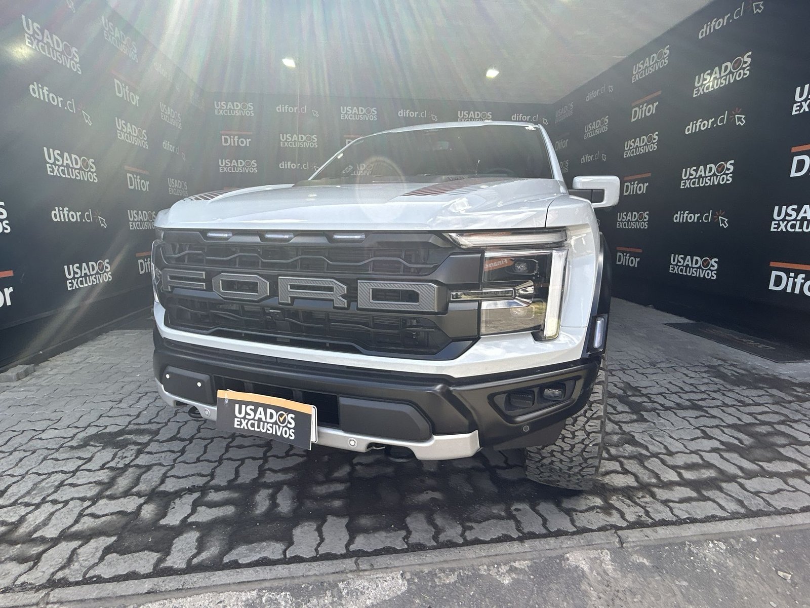 Ford F-150 RAPTOR F150 RAPTOR 4X4 3.5L AUT 2025 - Imagen 4 de 20