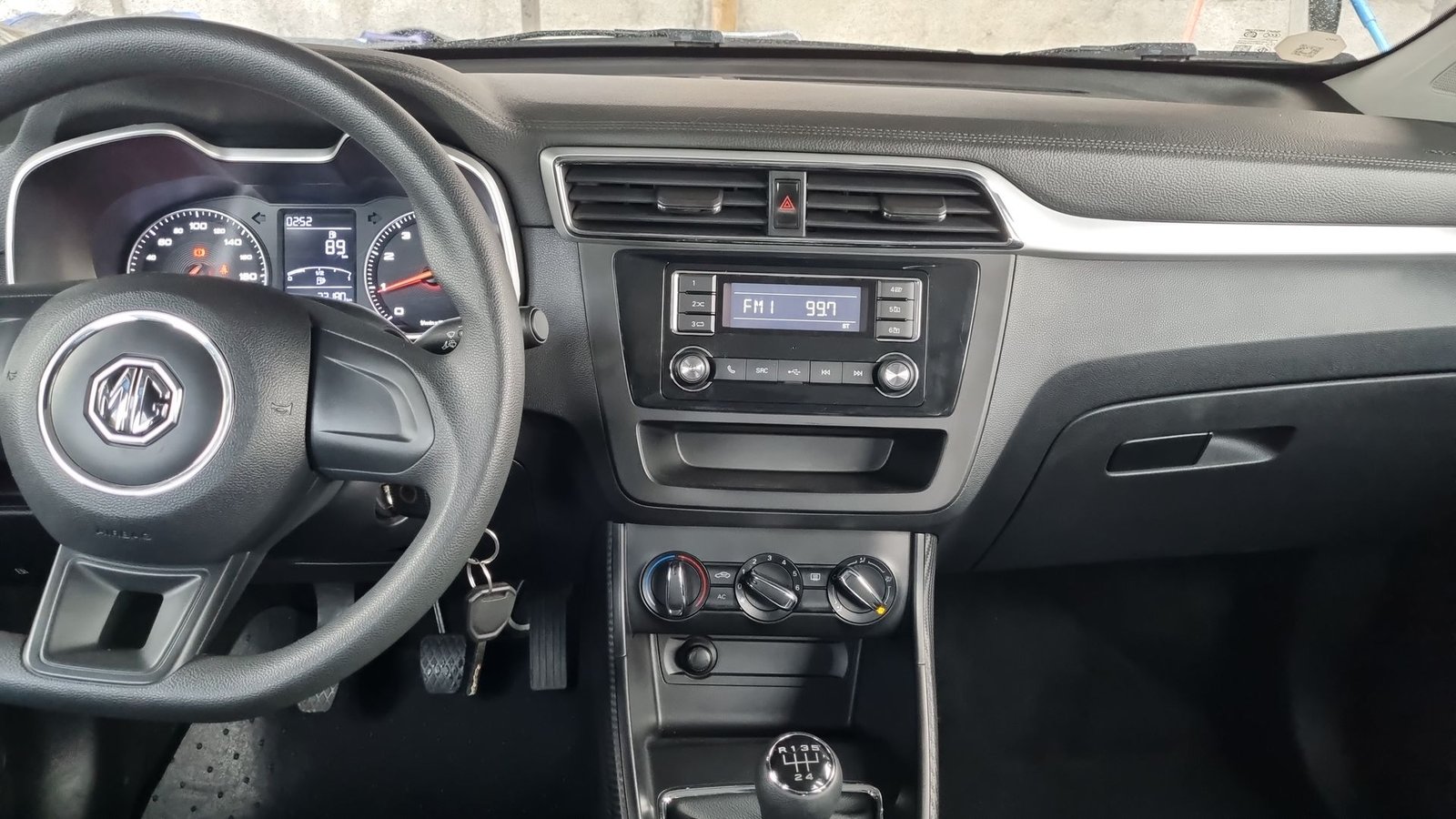 Mg ZS 2023 - Imagen 10 de 20