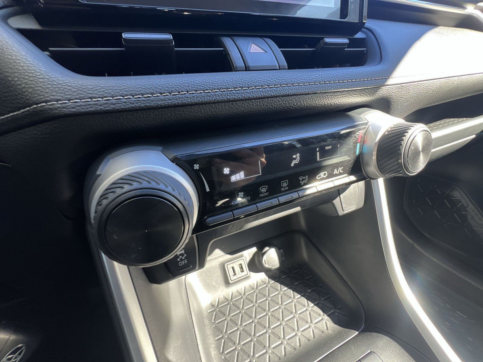Toyota RAV4 2023 - Imagen 19 de 20