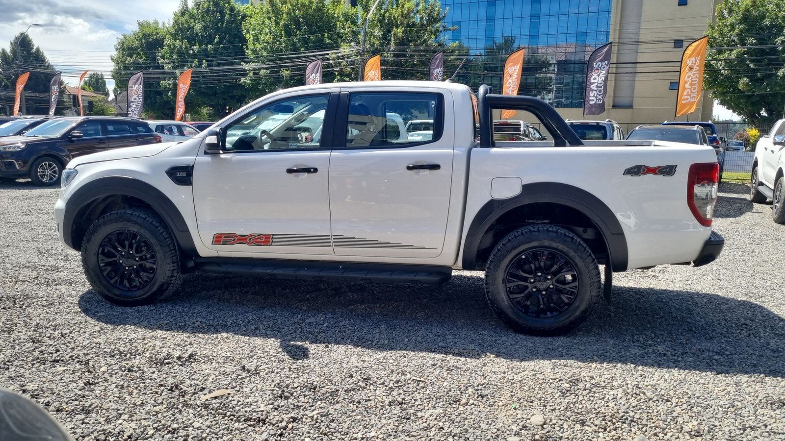 Ford RANGER FX4 4X4 3.2 AT 2023 - Imagen 5 de 20