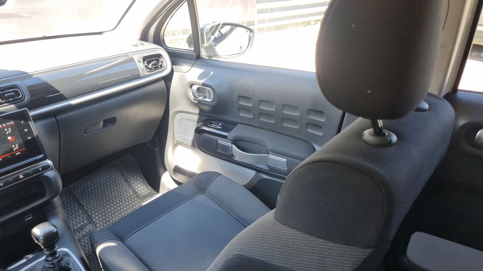 Citroen C3 HDI HATCH BACK 1.5 2019 - Imagen 15 de 20