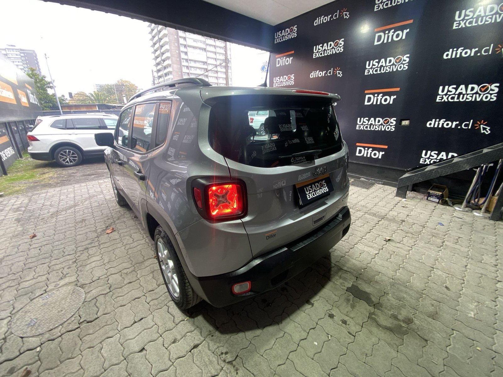 Jeep RENEGADE SPORT LX 1.8 2022 - Imagen 8 de 20