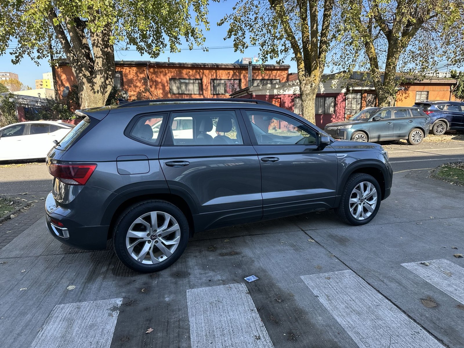 Volkswagen TAOS TSI 1.4 AT 2023 - Imagen 11 de 20