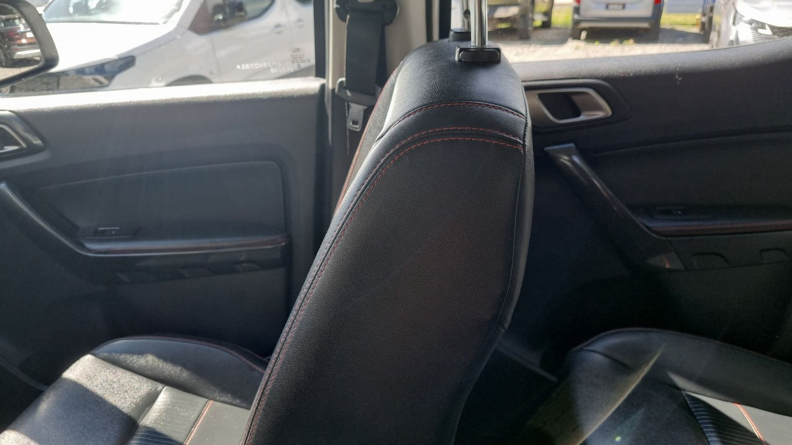 Ford RANGER FX4 4X4 3.2 AT 2023 - Imagen 12 de 20