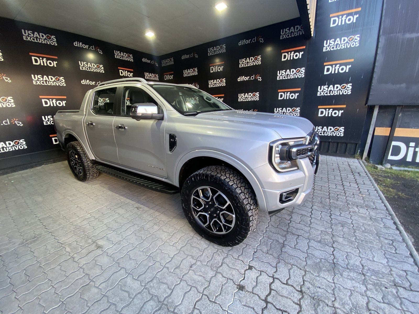 Ford RANGER LTD 4X4 3.0 AUT 2025 - Imagen 13 de 20