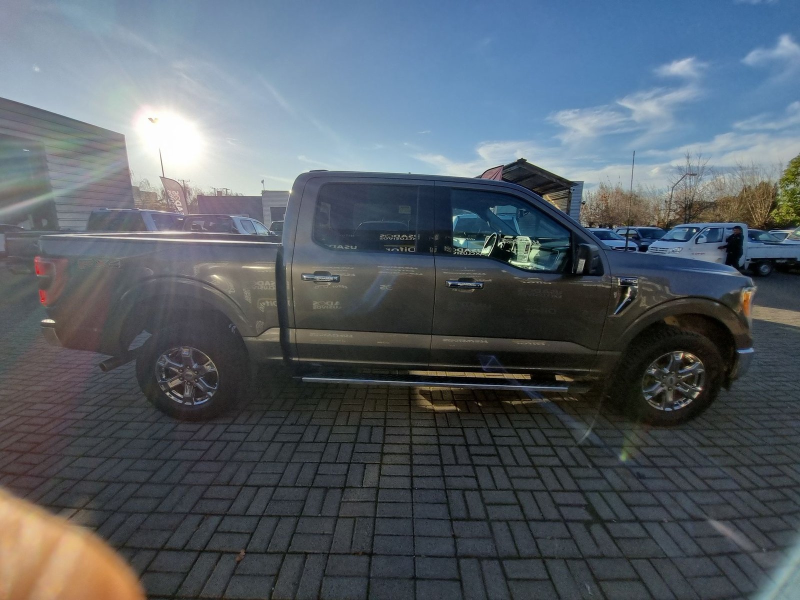 Ford F-150 F150 XLT 4X4 5.0L AUT 2024 - Imagen 9 de 15