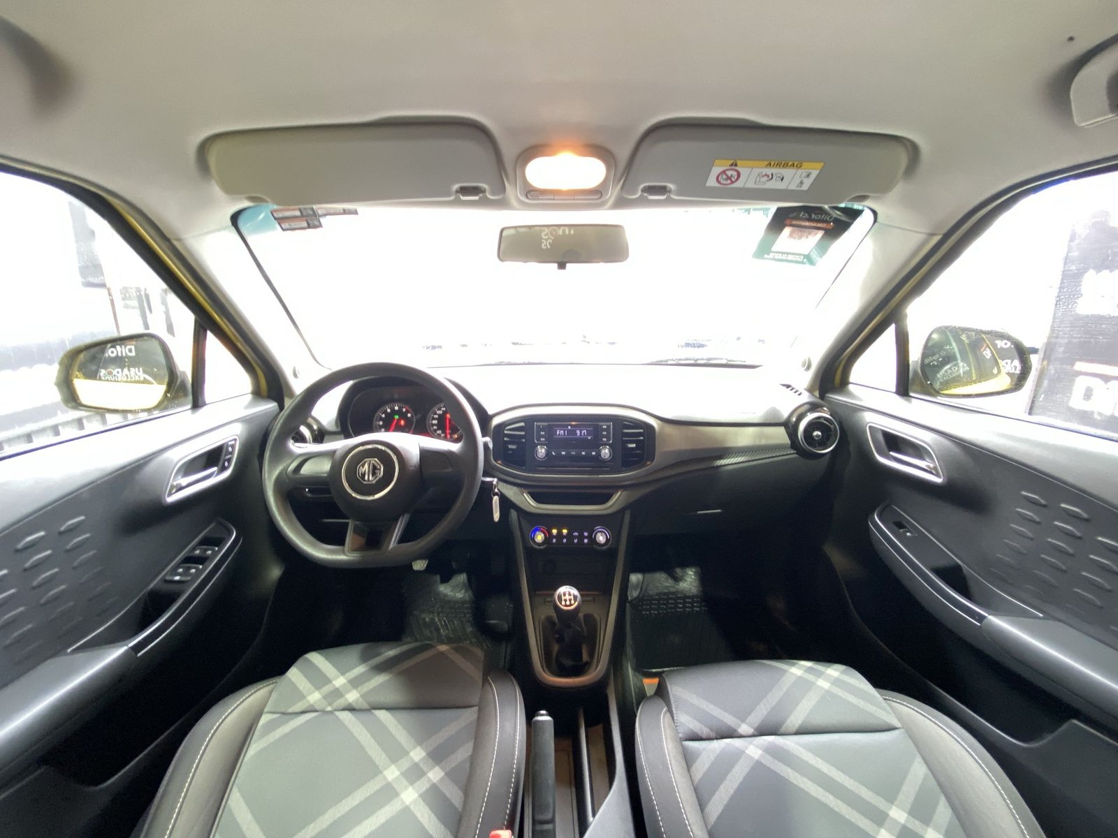 Mg 3 HATCH BACK 1.5 2023 - Imagen 14 de 20