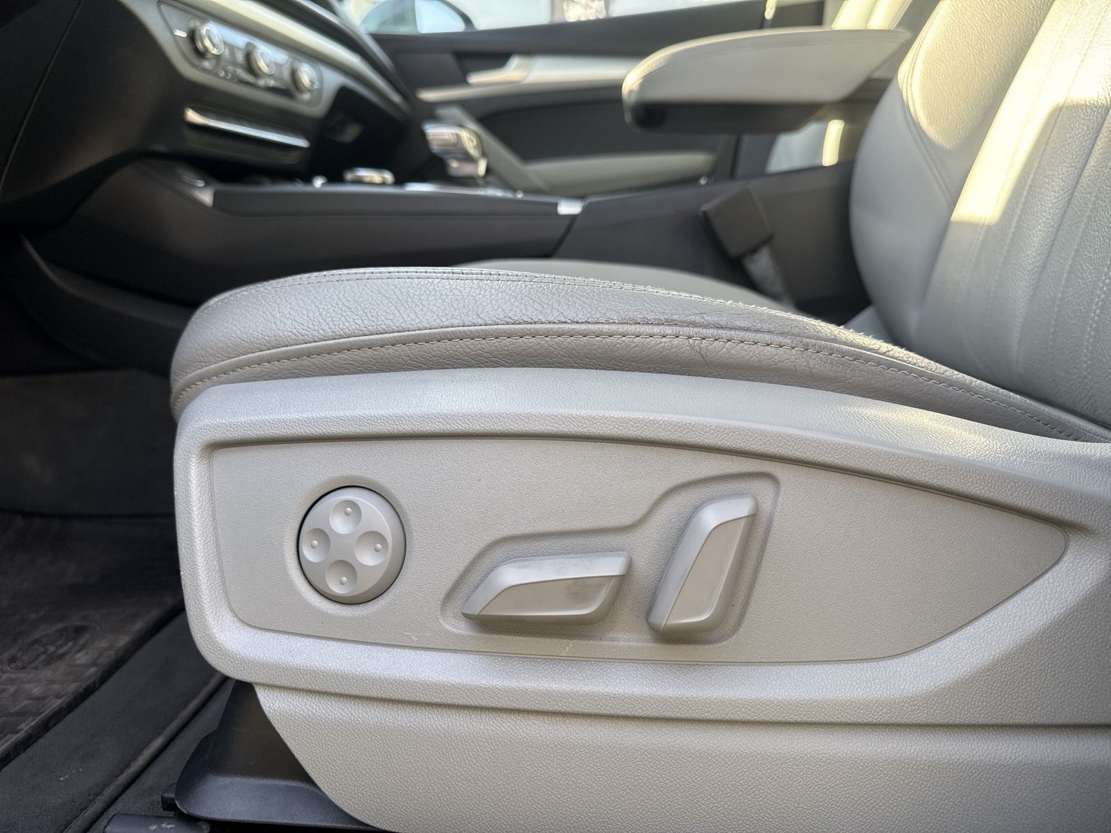 Audi Q5 4X4 OTTO 2.0 AUT 2019 - Imagen 12 de 20