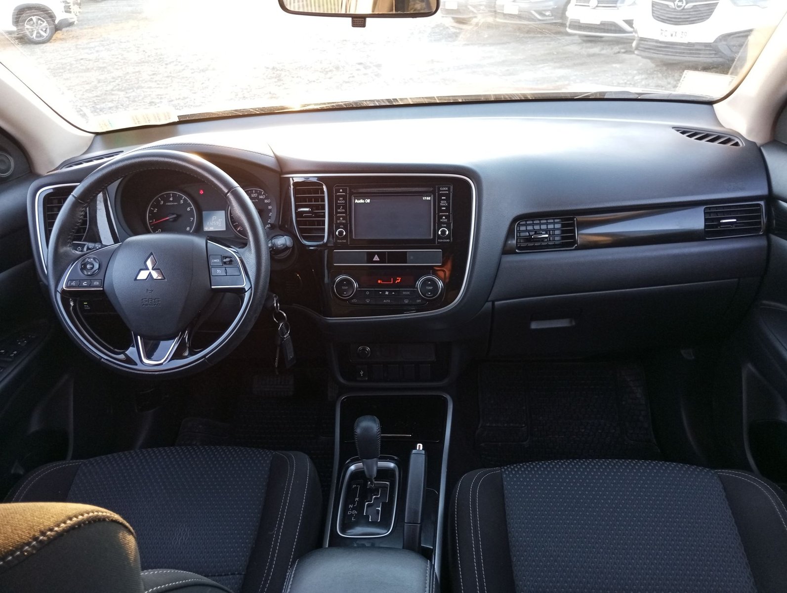 Mitsubishi OUTLANDER NEW OUTLANDER 2.0 AUT 2019 - Imagen 14 de 20