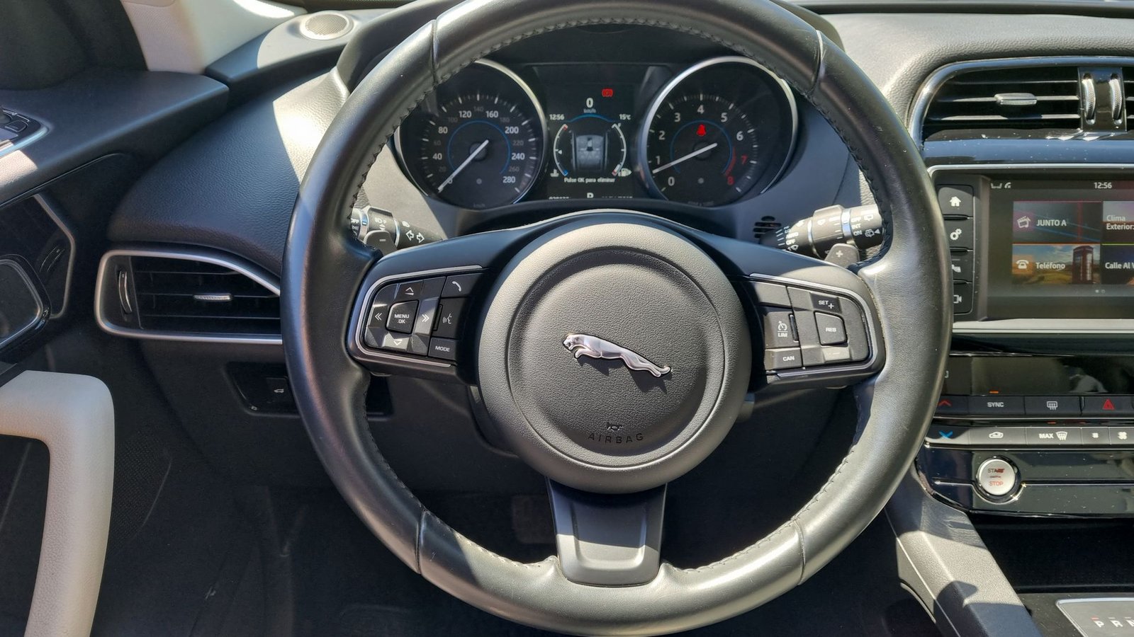 Jaguar F-PACE F PACE PRESTIGE 3.0 2017 - Imagen 18 de 20