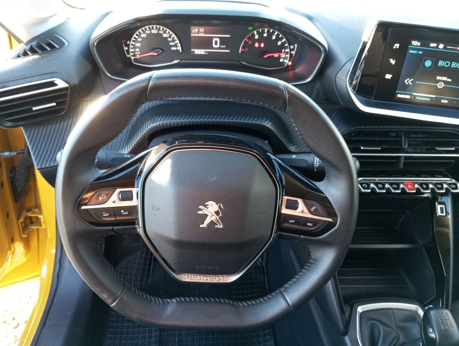 Peugeot 208 PURETECH 75 1.2 2023 - Imagen 19 de 20