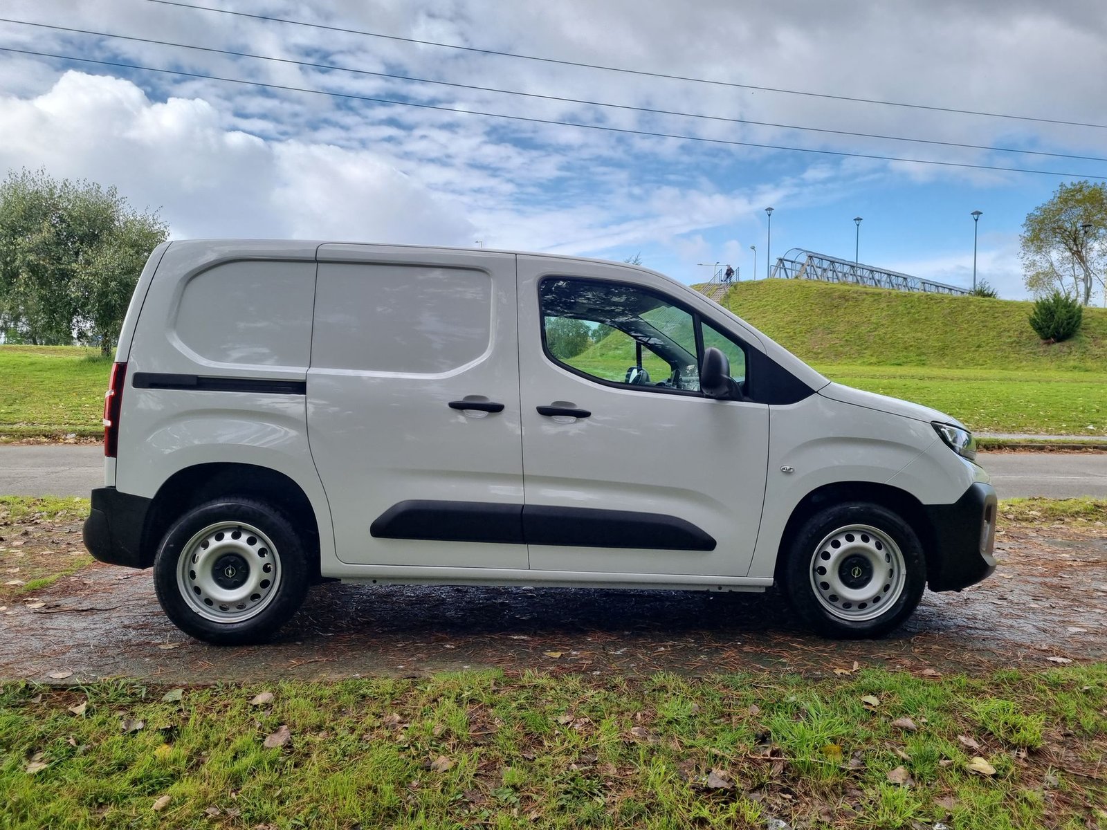 Opel COMBO L1 1.5 2026 - Imagen 5 de 20