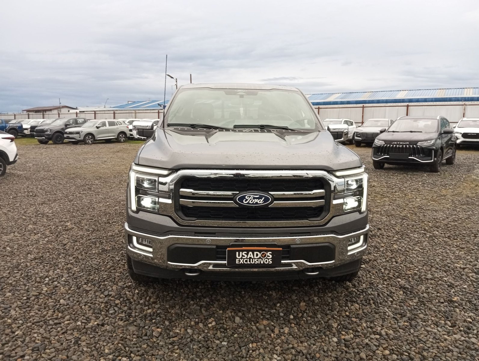 Ford F-150 F150 LARIAT LUX 4X4 5.0 AUT 2025 - Imagen 3 de 20