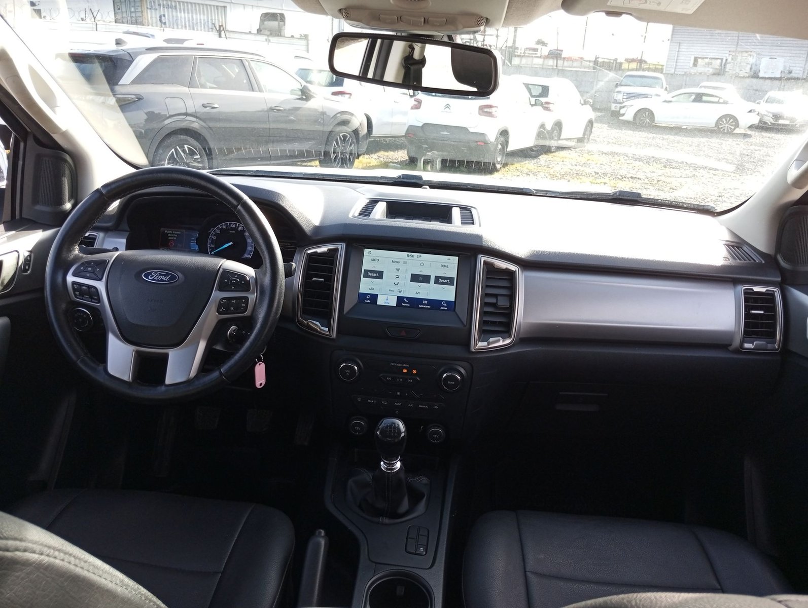Ford RANGER DCAB XLT 3.2 2023 - Imagen 14 de 15