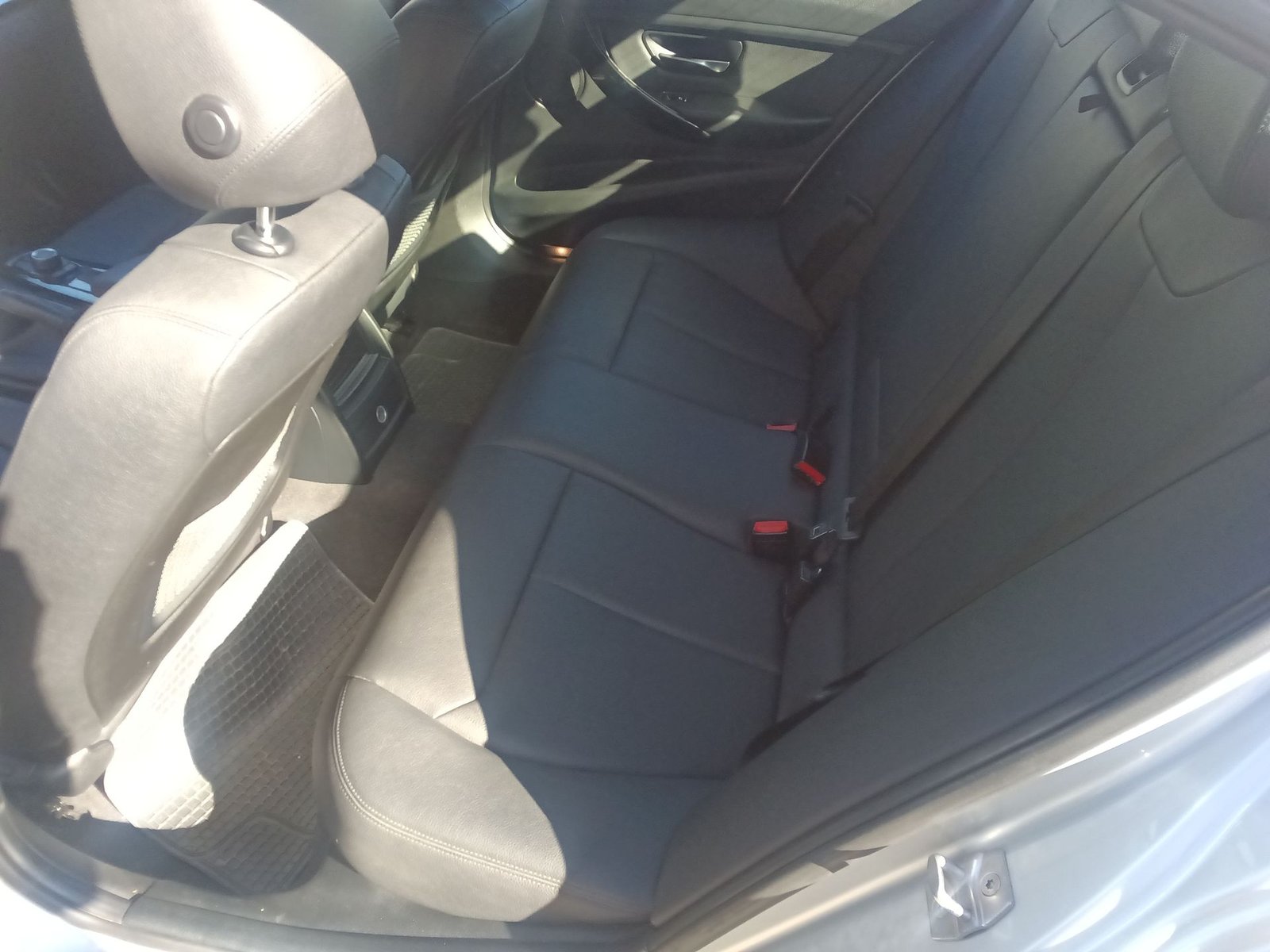 Bmw 318 I 318I LCI 1.5 AUT 2017 - Imagen 14 de 20
