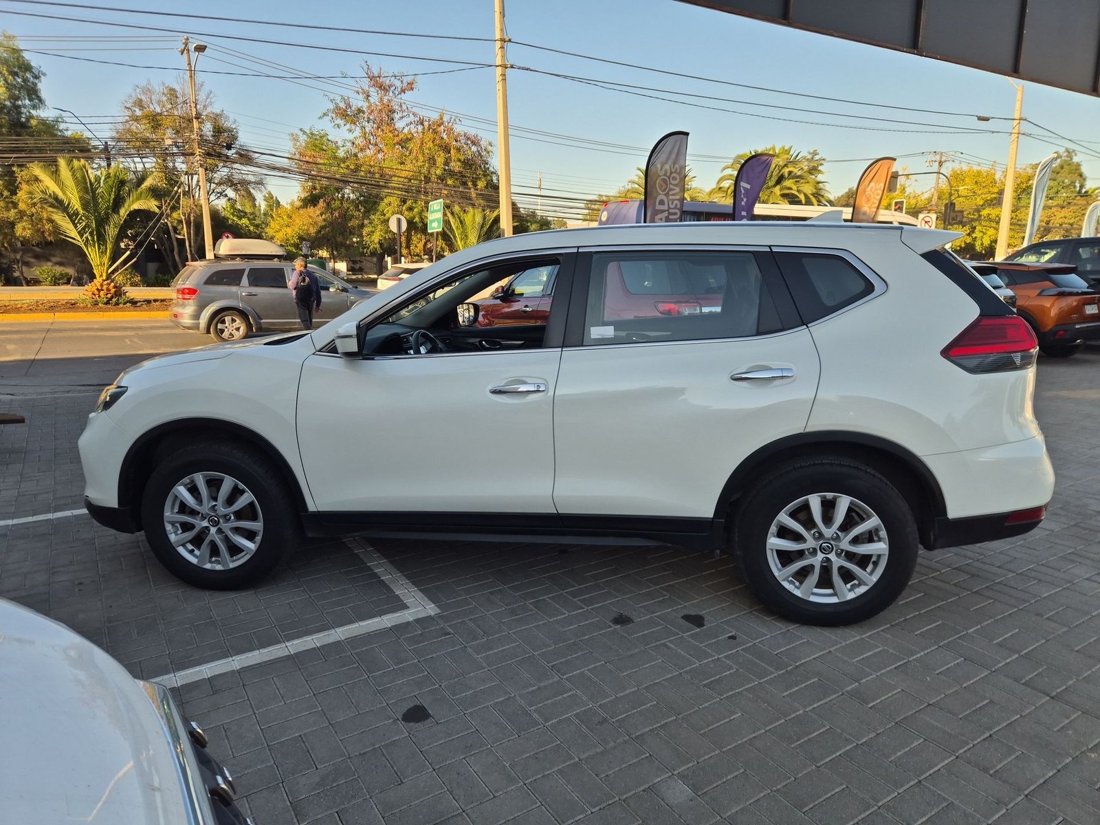 Nissan X-TRAIL X TRAIL T32 CVT 2.5 AUT 2020 - Imagen 6 de 20