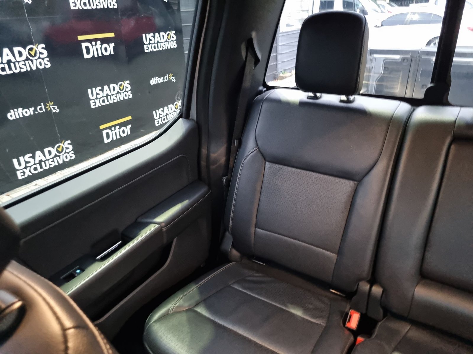 Ford F-150 F150 LARIAT BLACK 4X4 5.0 AUT 2025 - Imagen 12 de 20