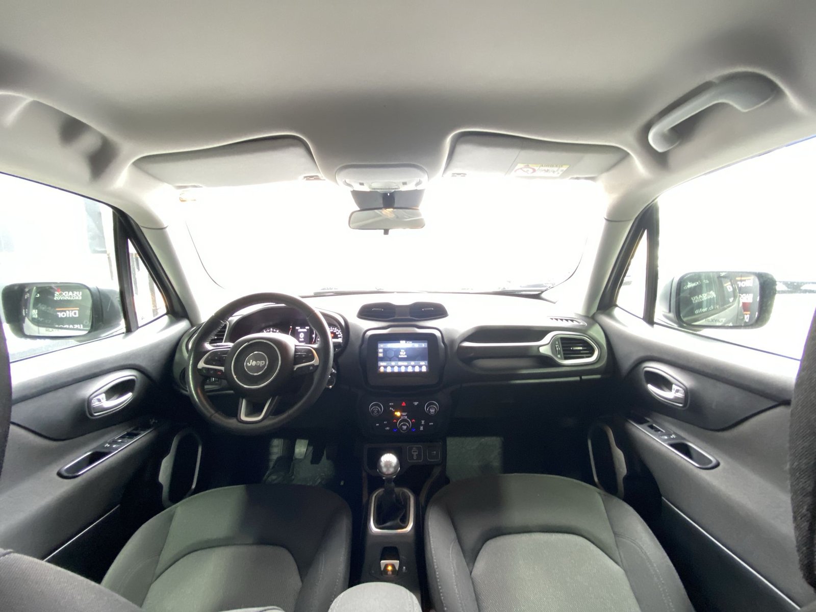 Jeep RENEGADE SPORT LX 1.8 2022 - Imagen 14 de 20