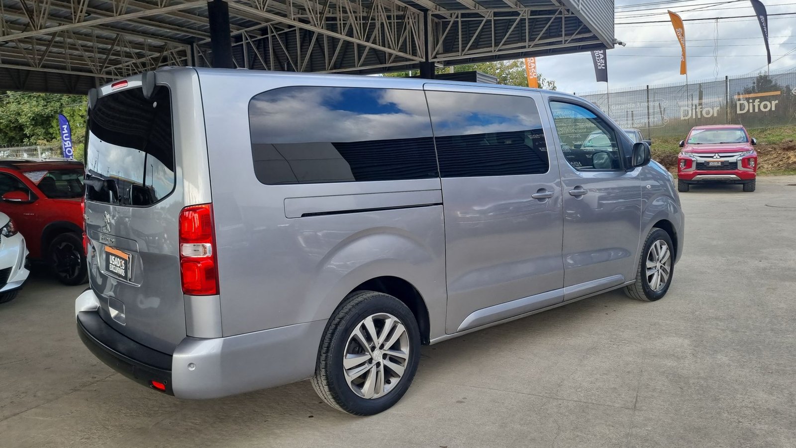 Peugeot TRAVELLER BLUEHDI 2.0 2024 - Imagen 3 de 20