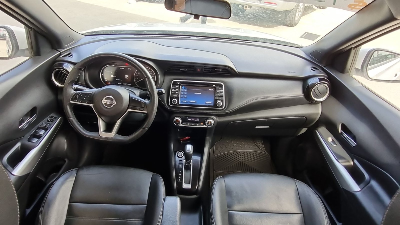 Nissan KICKS 1.6 AT 2021 - Imagen 14 de 20