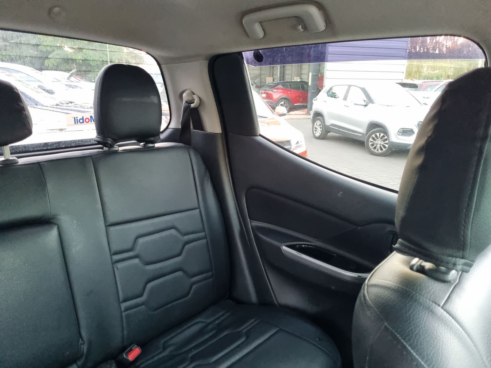 Mitsubishi L200 NEW L200 DAKAR CRS 4X4 2.4 2021 - Imagen 14 de 20