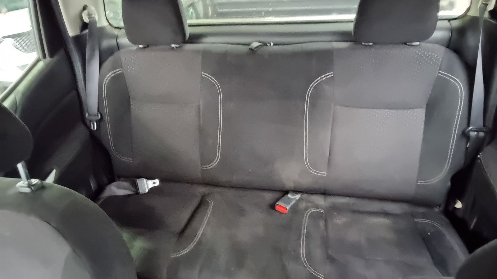 Nissan NAVARA NP300 DCAB XE 2.5 2019 - Imagen 18 de 20