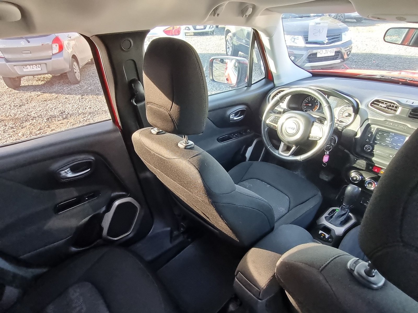 Jeep RENEGADE SPORT LX 1.7 AUT 2017 - Imagen 15 de 20