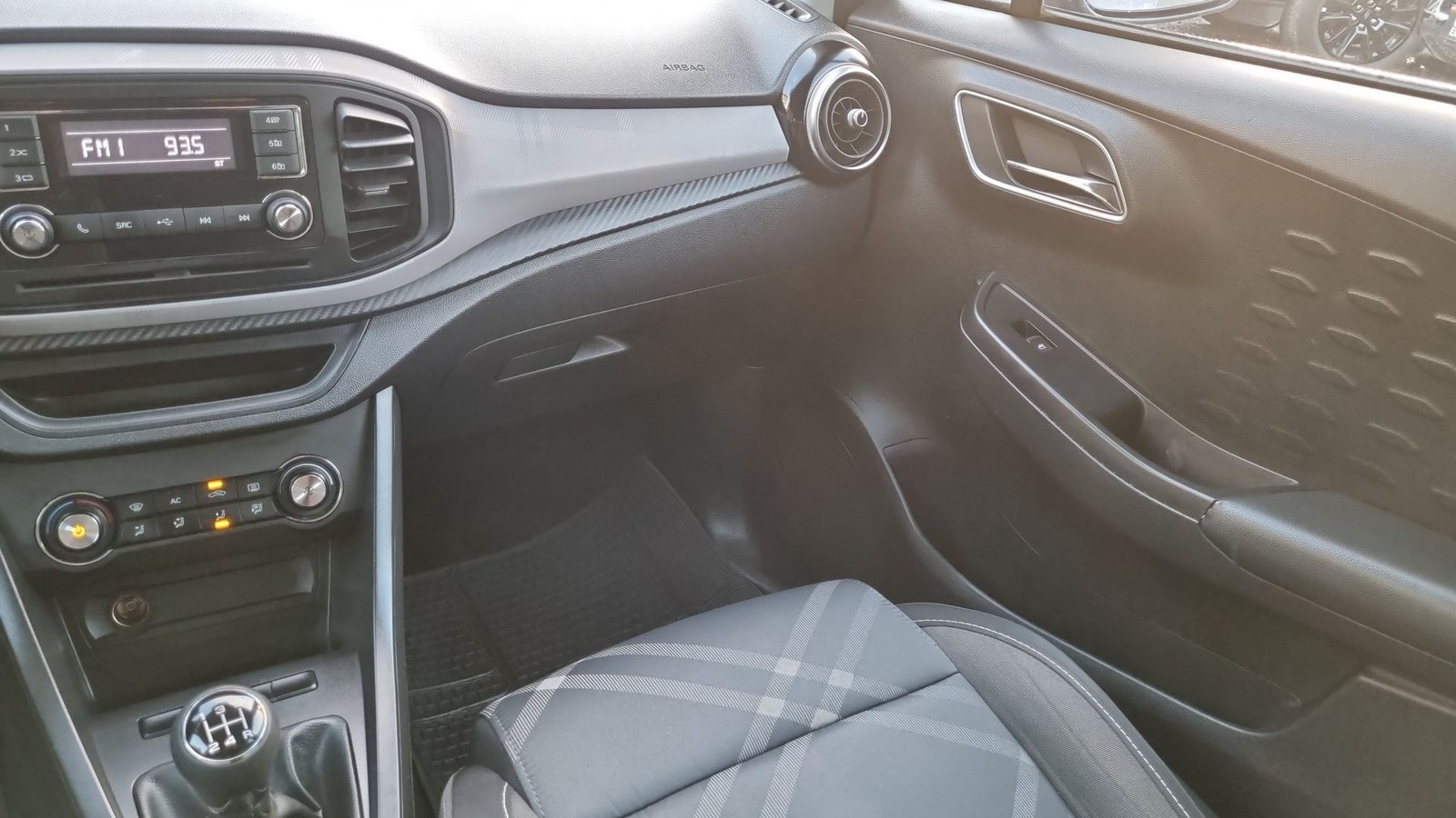 Mg 3 HATCH BACK 1.5 2022 - Imagen 11 de 20