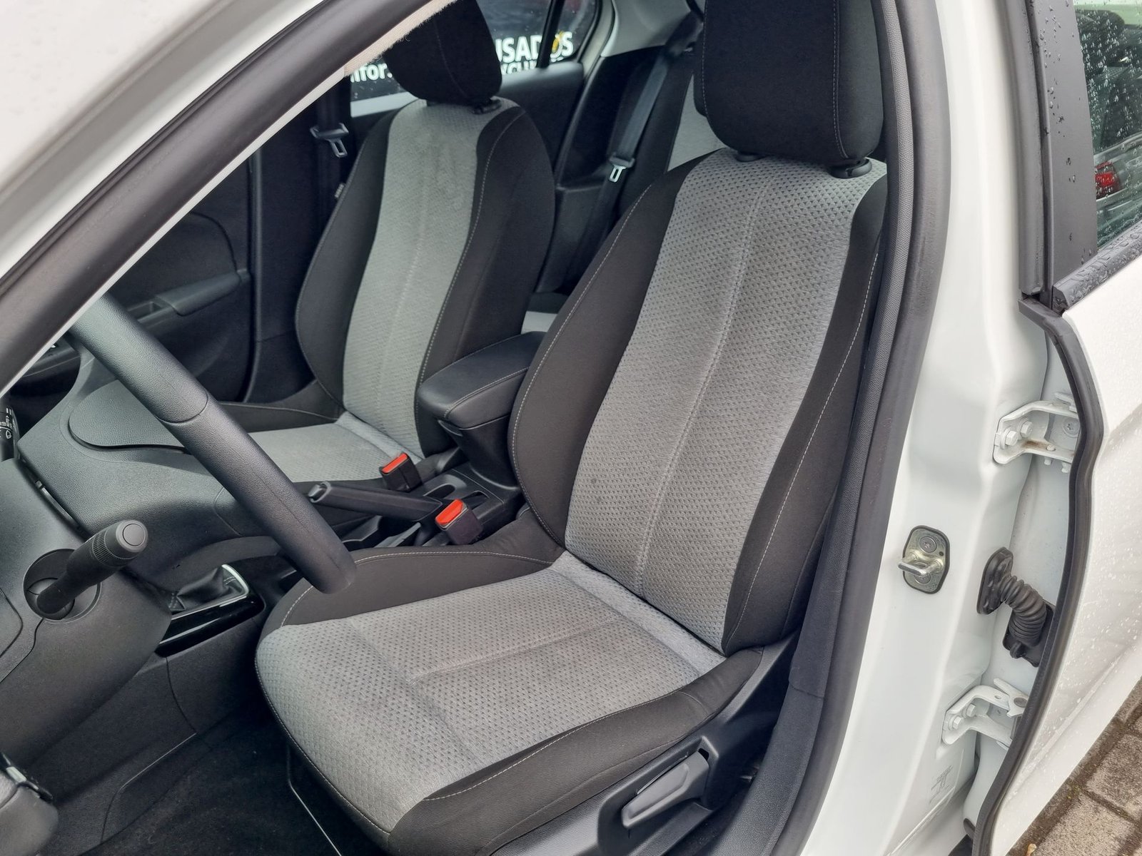 Opel CORSA 4X2 1.2 2024 - Imagen 17 de 20