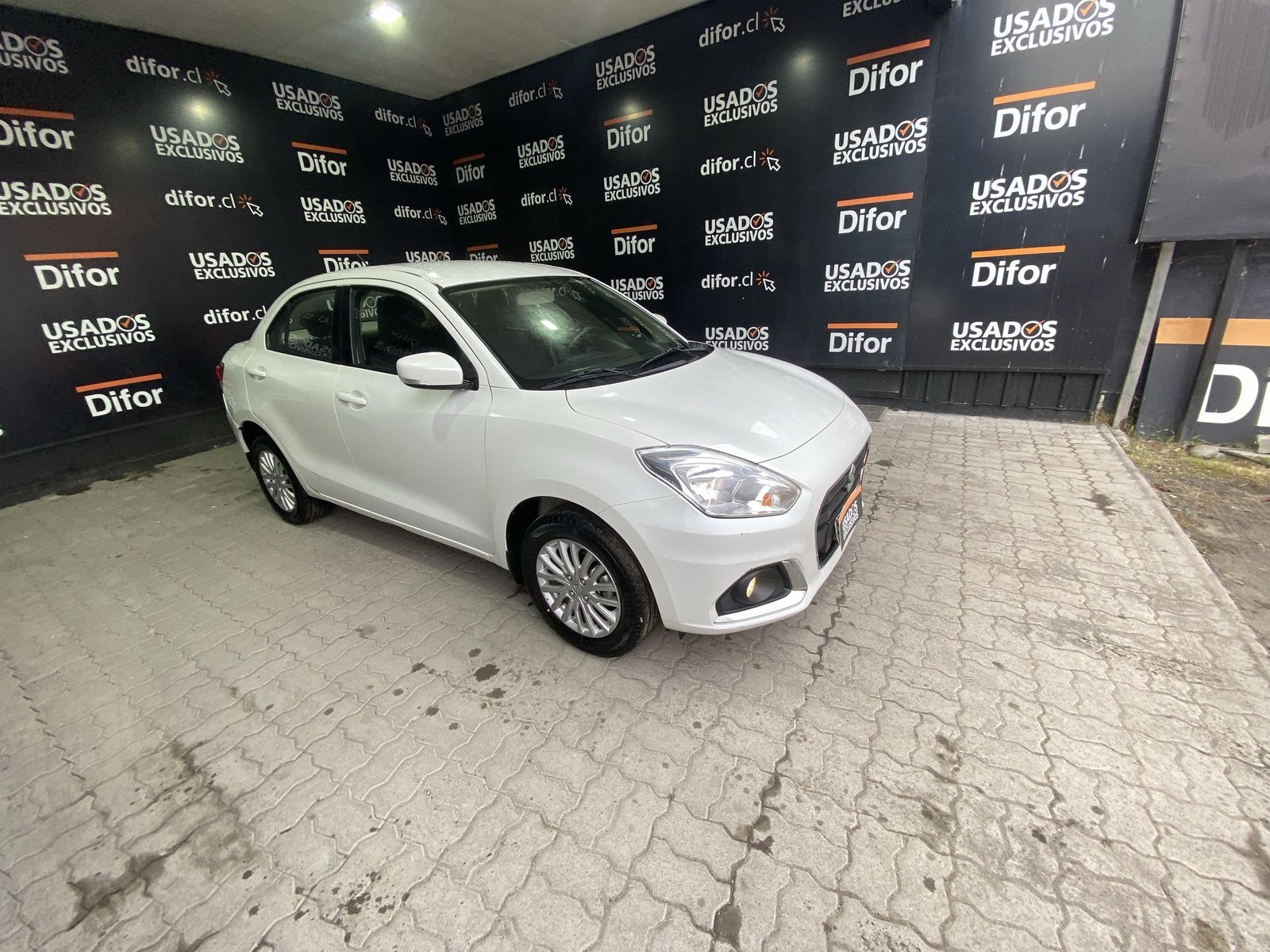 Suzuki DZIRE SEDAN 1.2 2023 - Imagen 13 de 20