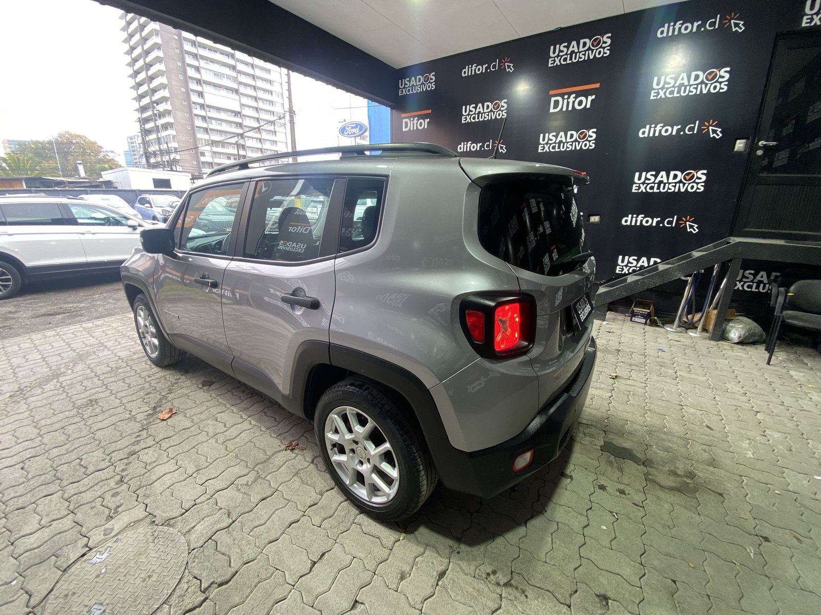 Jeep RENEGADE SPORT LX 1.8 2022 - Imagen 7 de 20