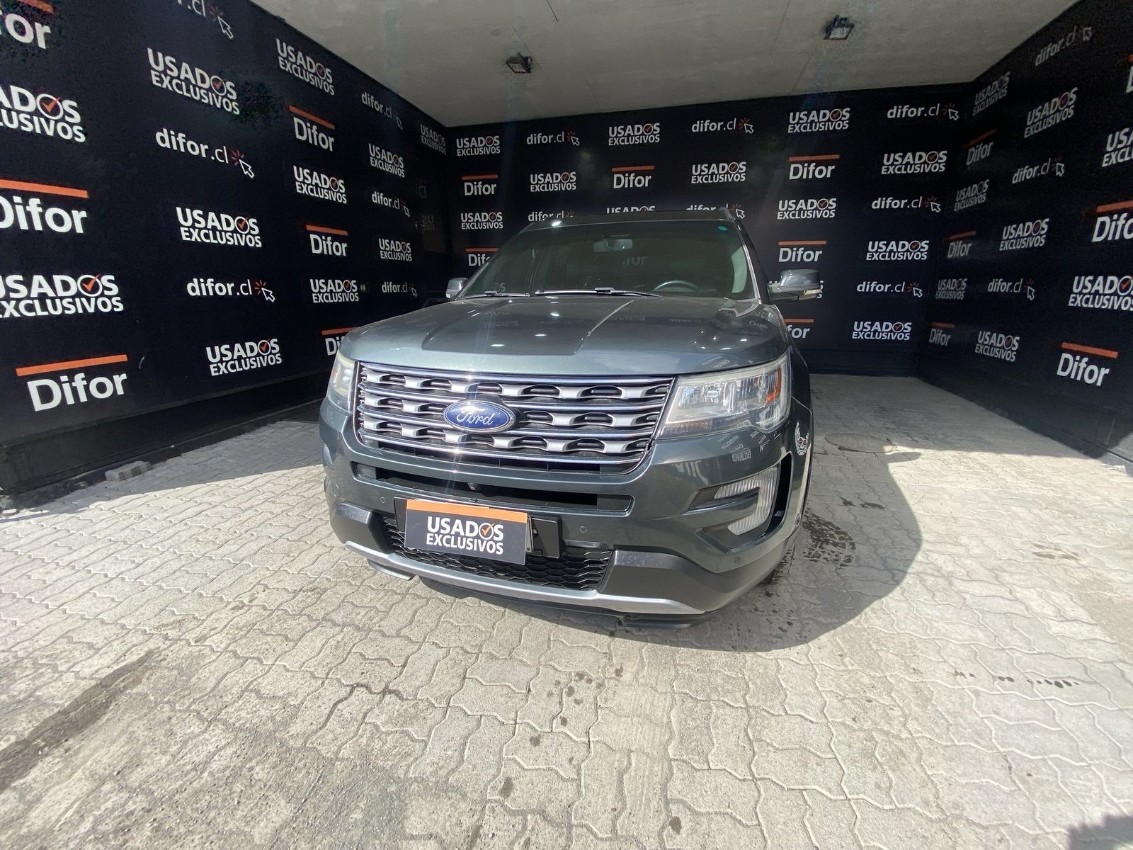 Ford EXPLORER 4X4 3.5 AUT 2017 - Imagen 4 de 20