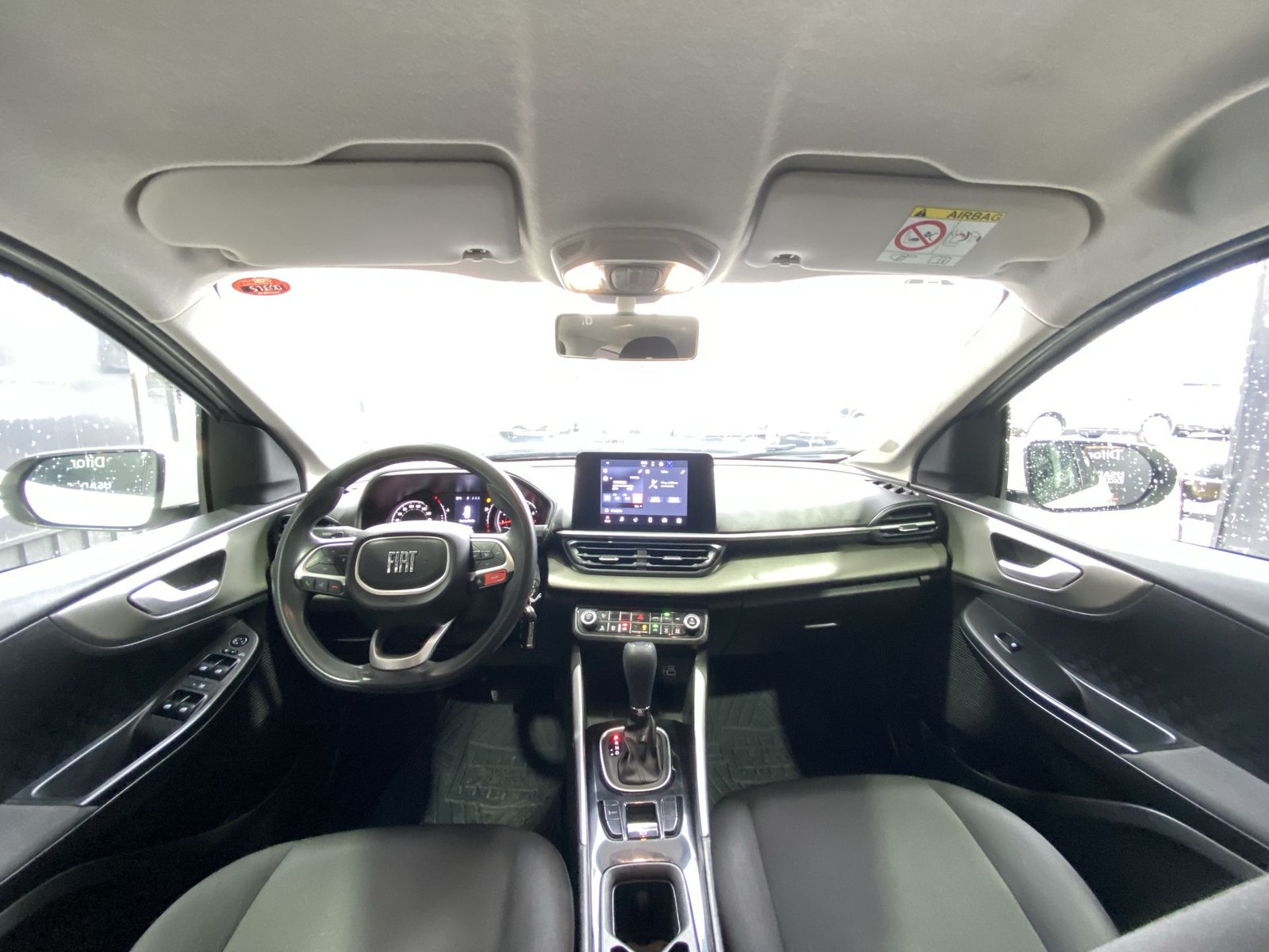Fiat FASTBACK DRIVE 1.0 AUT 2023 - Imagen 14 de 20