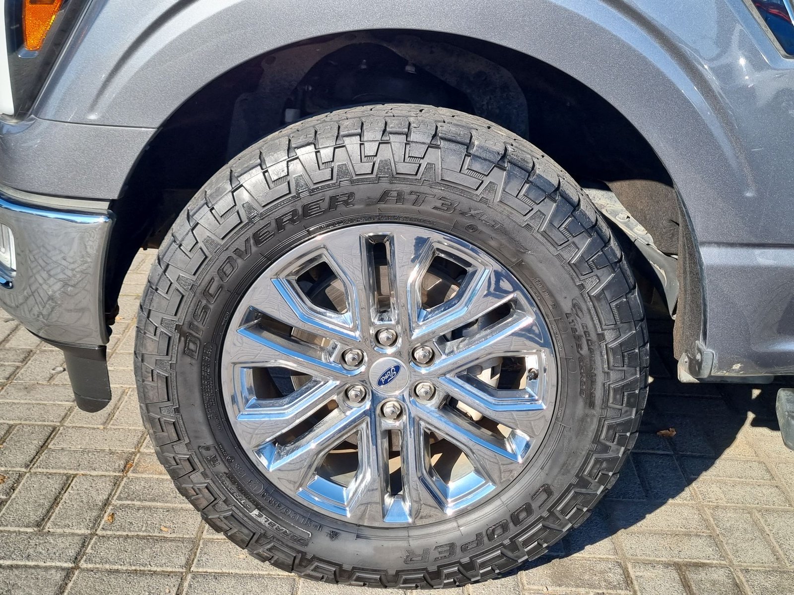 Ford F-150 F150 LARIAT LUX 4X4 5.0 AUT 2024 - Imagen 16 de 20