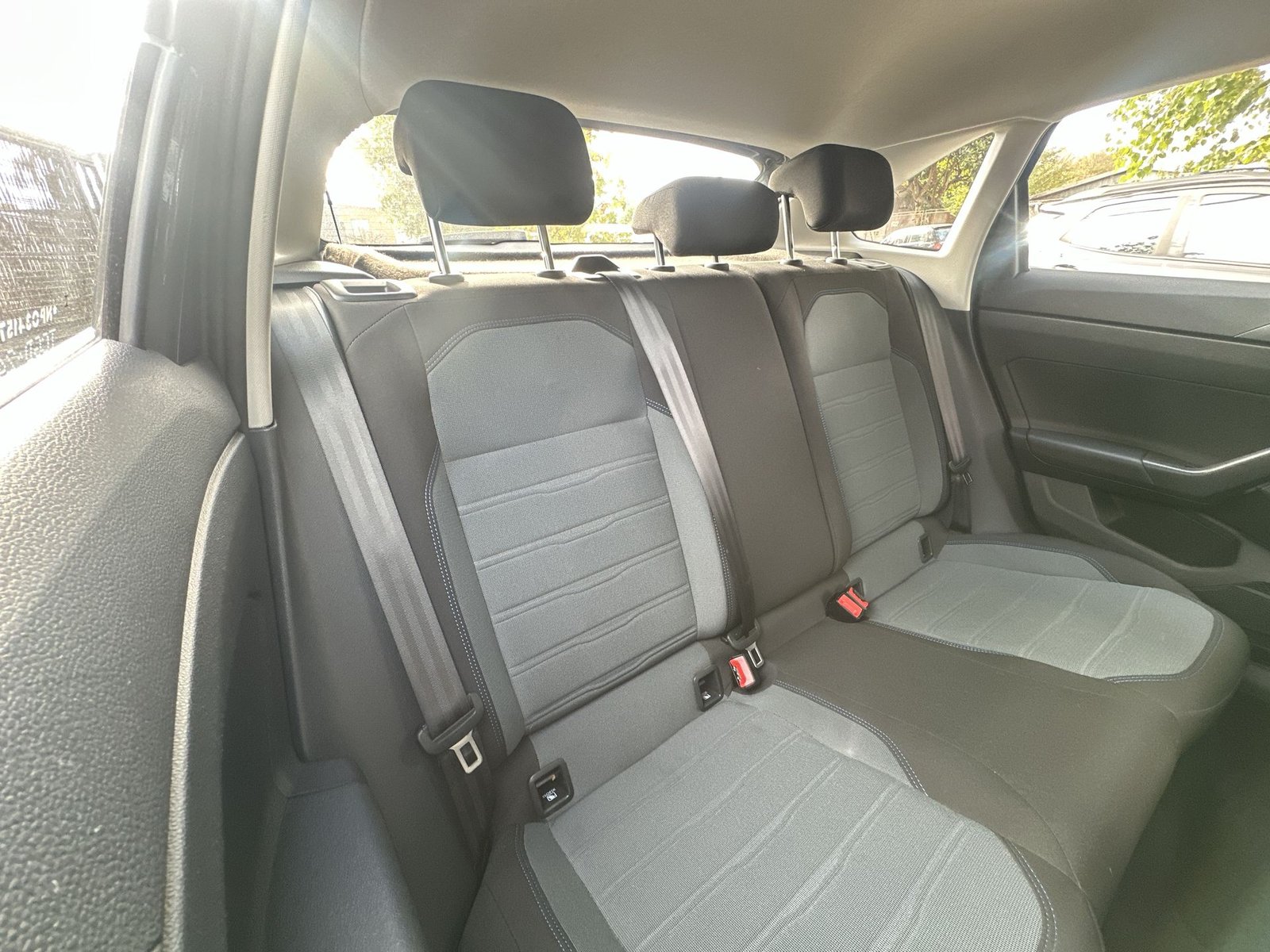 Volkswagen NIVUS TSI 1.0 AUT 2023 - Imagen 15 de 20