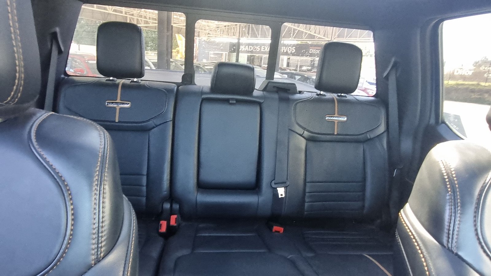 Ford F-150 F150 PLATINUM 4X4 3.5 AUT 2024 - Imagen 18 de 20